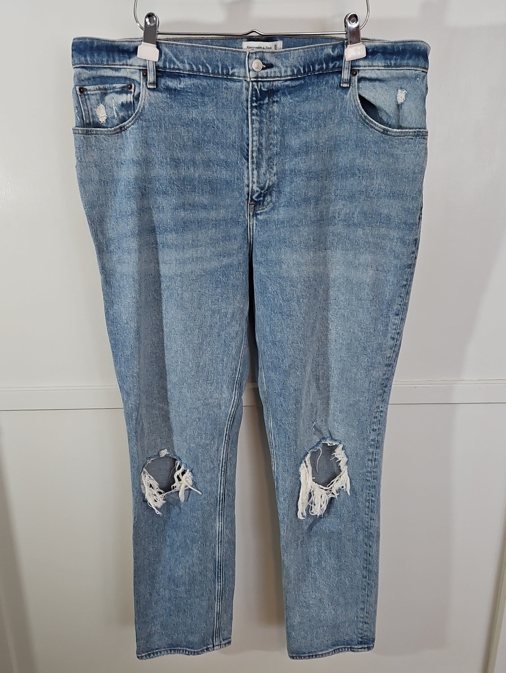 Abercrombie & Fitch 90s Straight Ultra High-Rise Jeans 35 20L
